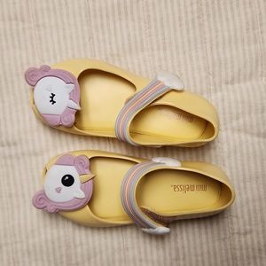 Mini Melissa yellow Unicorn Mary Janes size 9